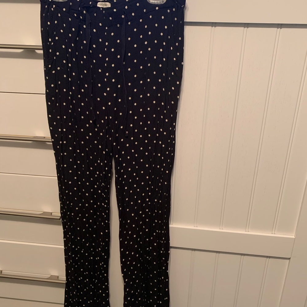 Wide leg pants
